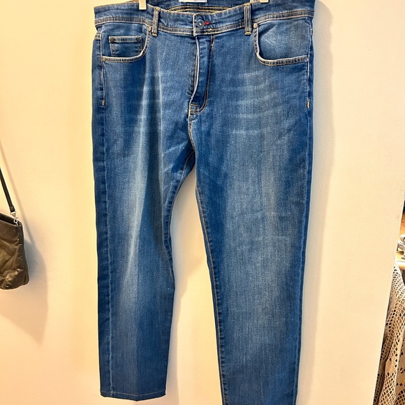 Verdera Brand Relaxed Fit Jeans for Men Size 40